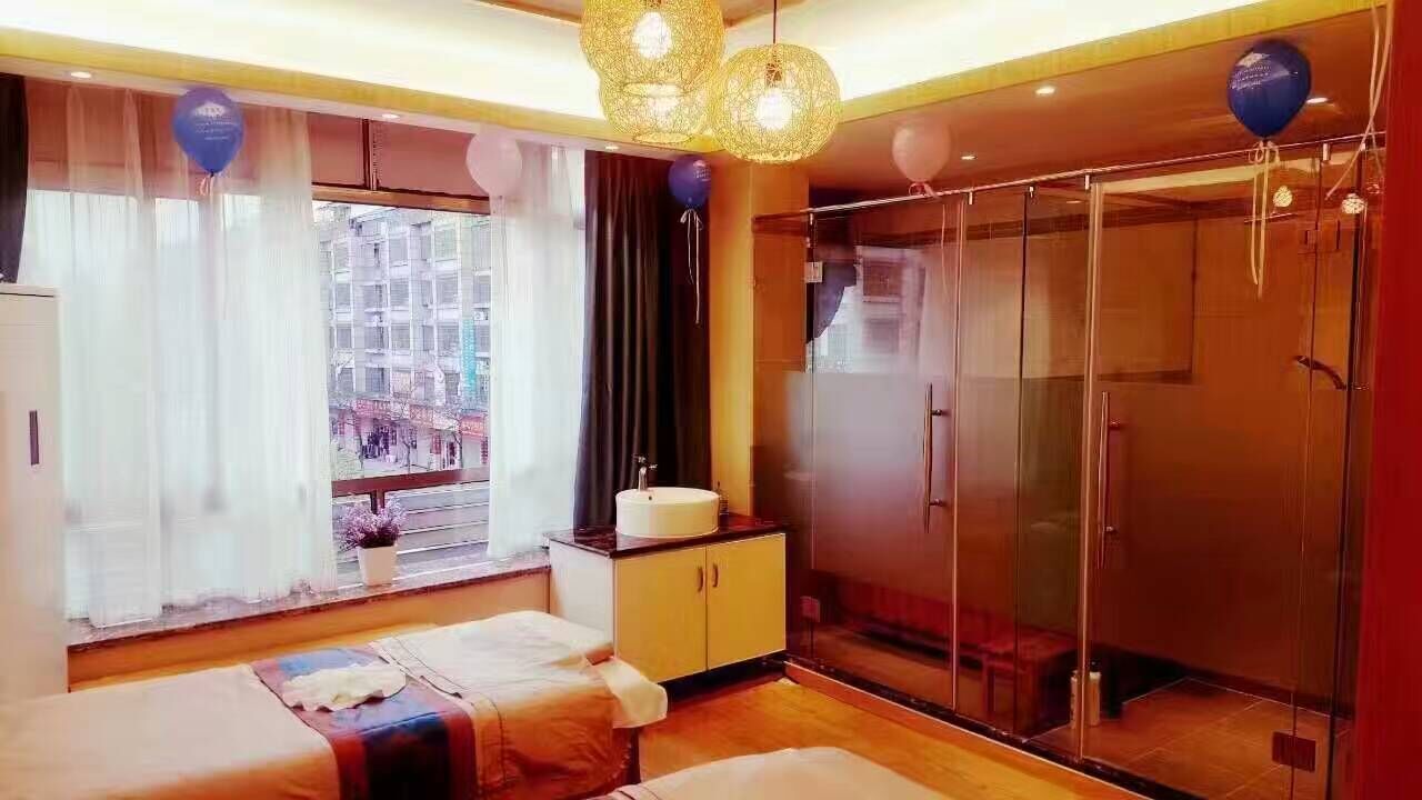 中小型美容院加盟店要如何進(jìn)行賺錢(qián)_唯美度介紹