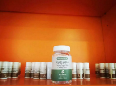 NEWNEW|比大牌還好用的私人定制，C位占領我的化妝臺！