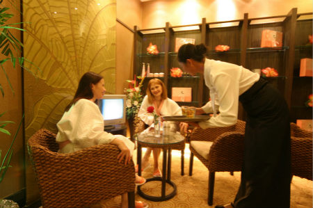 美容加盟店現狀怎么樣？現在開美容院能賺錢嗎？