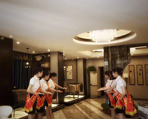 美容院哪種美容師會(huì)受到顧客的歡迎