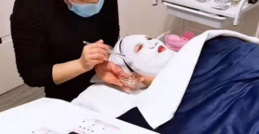 VN智能光電美膚館：木乃伊煥膚，每個人都有必做的理由！