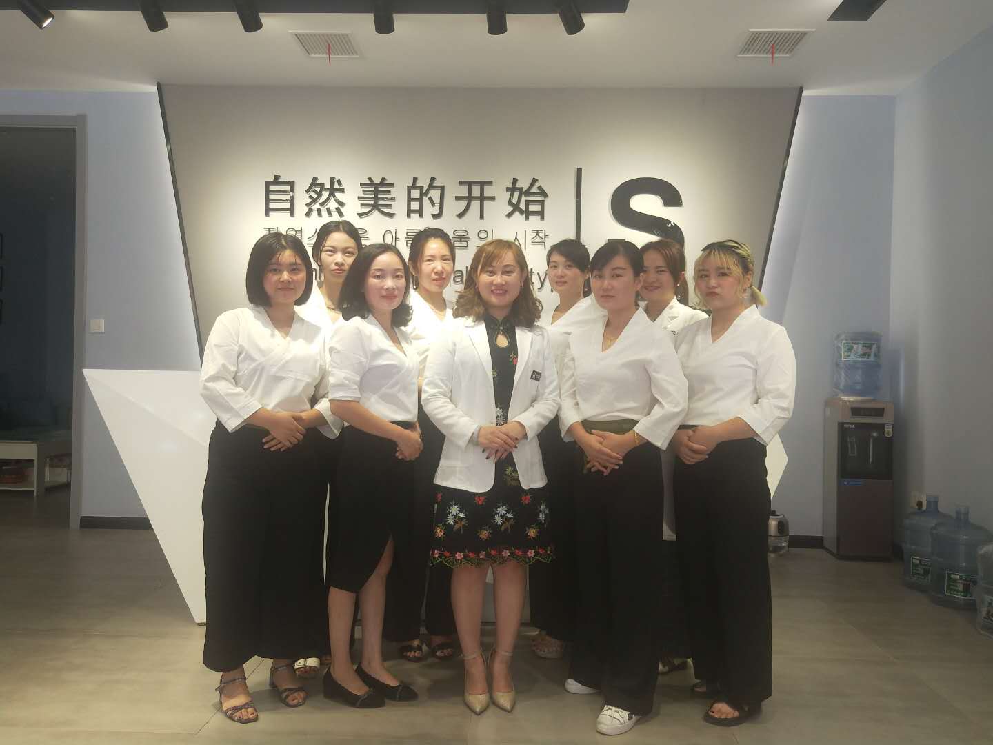 美業管理 | 如何在美業圈煉成“百萬店長”